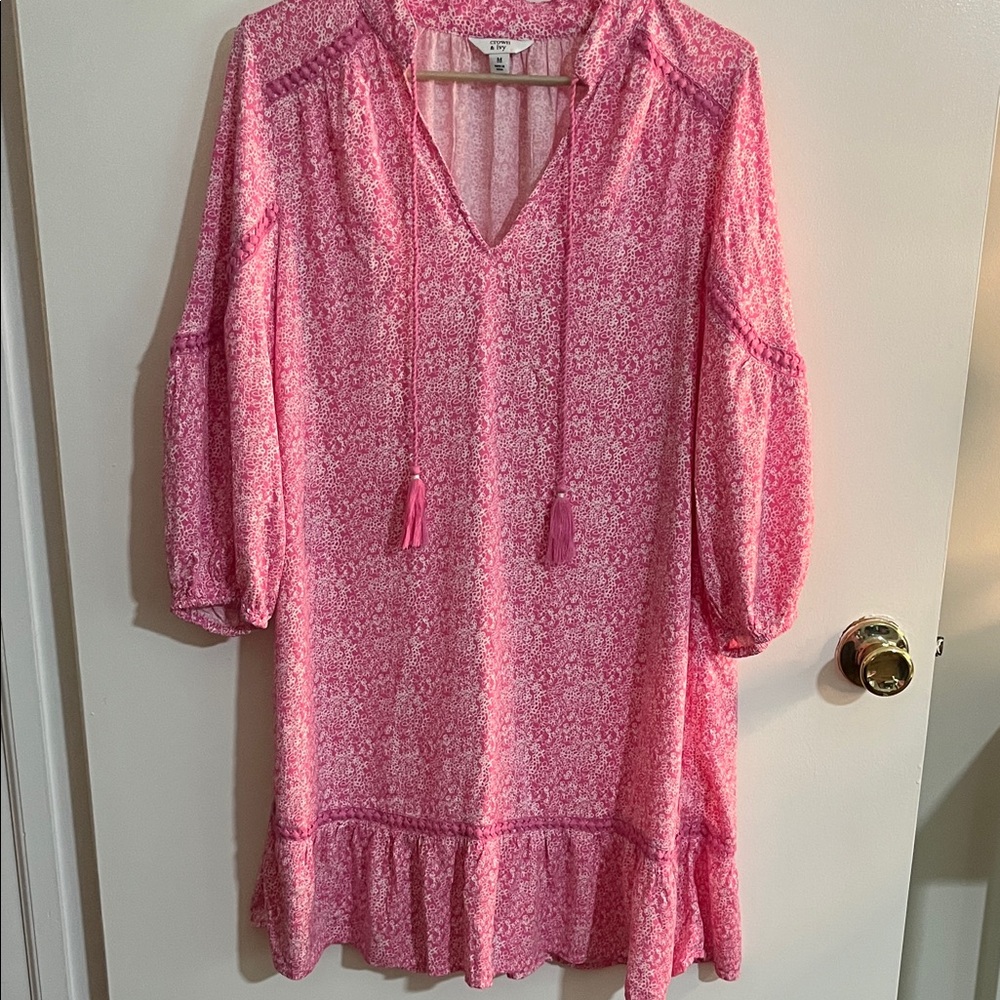 Women’s Size M Crown & Ivy Blouson Sleeve Pink Tassel Prasant Dress